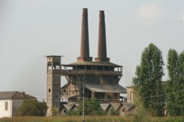 Immagini e Angoli di Morano sul Po - Monumento al Lavoro